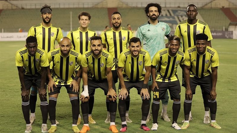 المقاولون، فيتو 