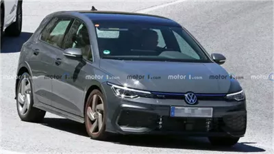 مواصفات سيارات فولكس فاجن جولف GTE 2024 فيس ليفت 