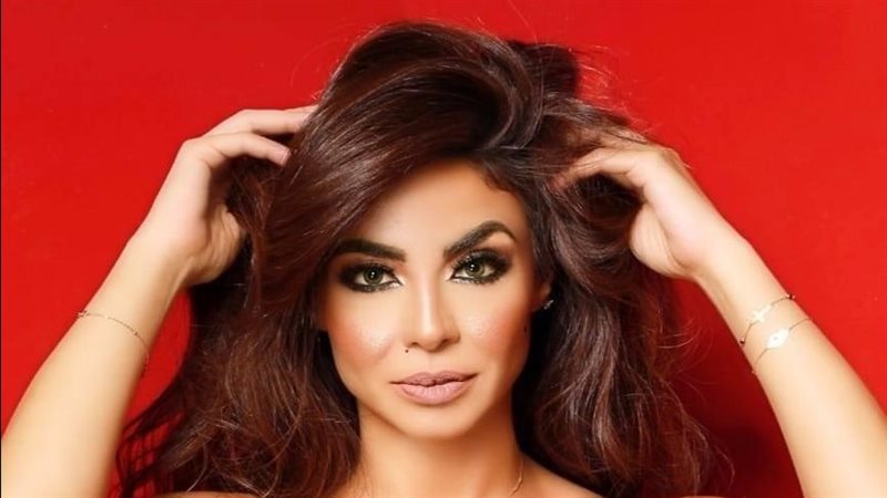 دوللي شاهين، فيتو