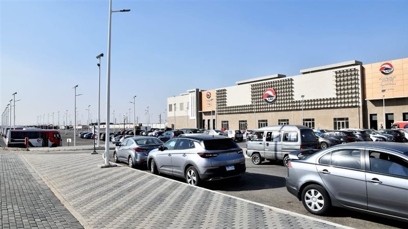 ساحات انتظار القطار