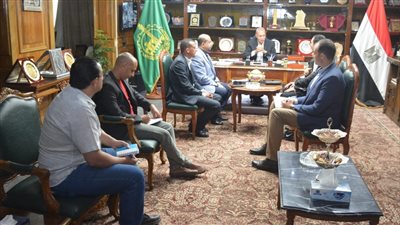 محافظ القليوبية: بحث التوسع في إنشاء مناطق صناعية جديدة ومعارض دائمة للسلع