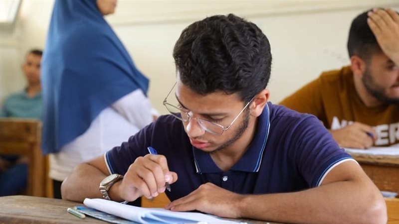 امتحانات الثانوية