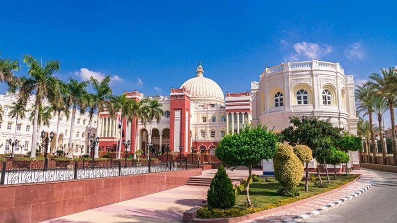 الجامعة البريطانية
