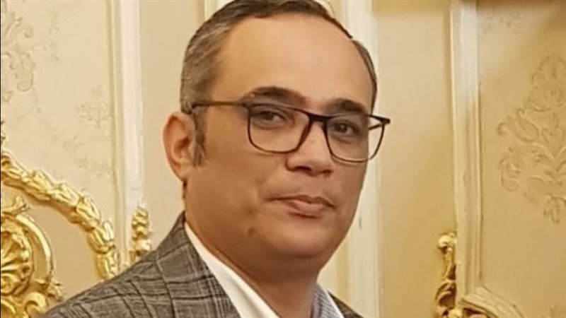 المحاسب عمرو البسيوني،