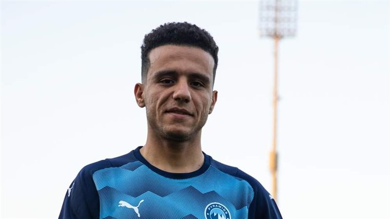 مصطفى فتحي، فيتو