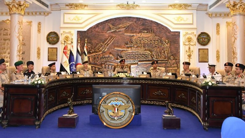 قبول دفعة جديدة بالكليات