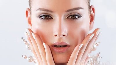 ماسكات لتفتيح البشرة من مطبخك، أبرزها العرقسوس لعلاج الهالات السوداء