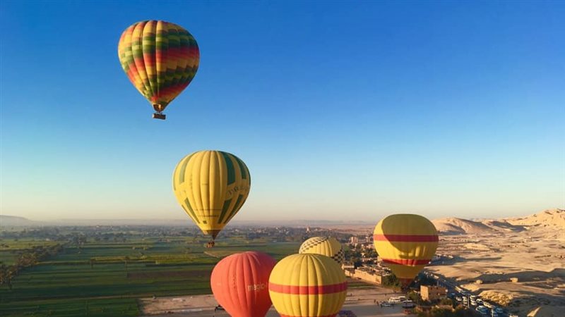 رحلات البالون الطائر،