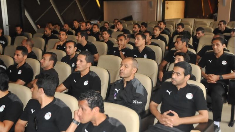 حكام الدوري، فيتو