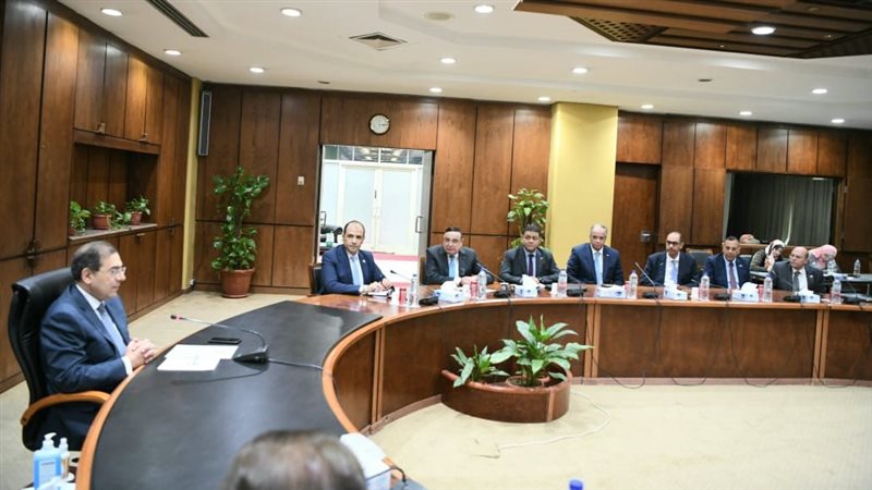 الملا خلال اللقاء،فيتو