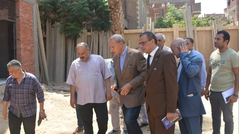 محافظ القليوبية خلال