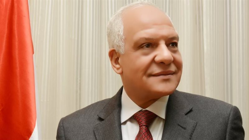 محافظ الجيزة اللواء