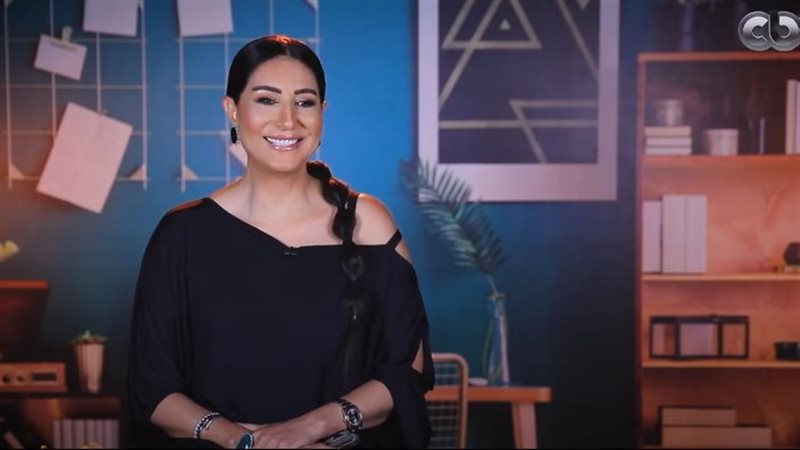 وفاء عامر، فيتو