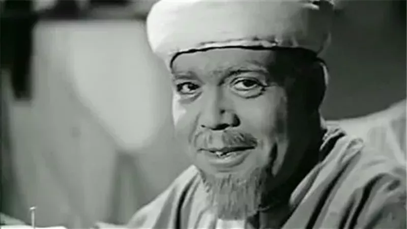 الفنان الكوميدى على