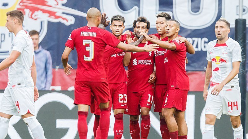 ليفربول، فيتو 