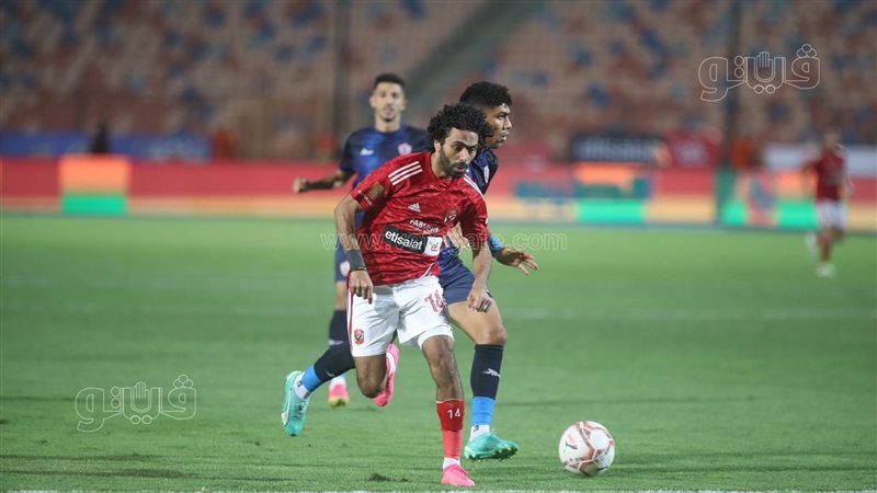 الأهلي يواجه الزمالك