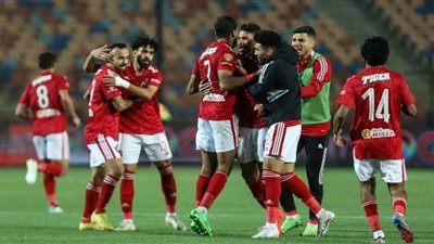 كهربا والشحات على دكة بدلاء الأهلي أمام المقاولون بالدوري 