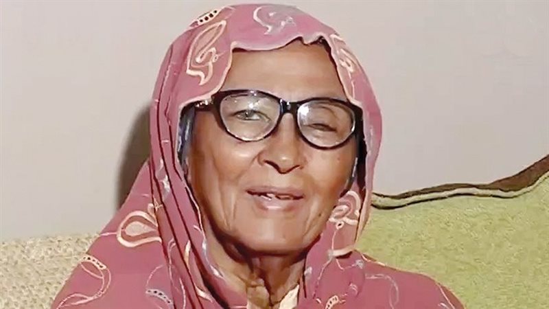 أسماء حمزة أول امرأة