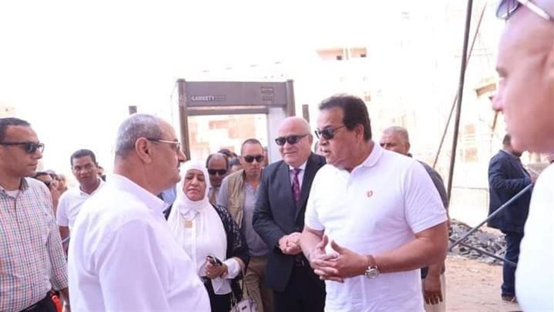 وزير الصحة بقنا،