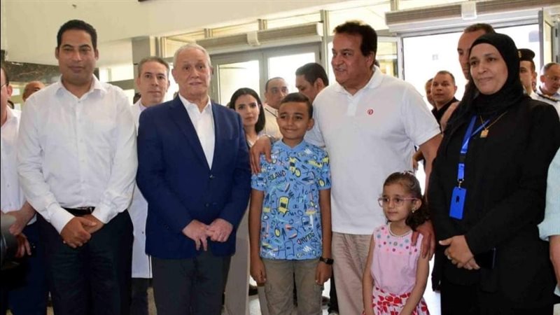 وزير الصحة يتفقد