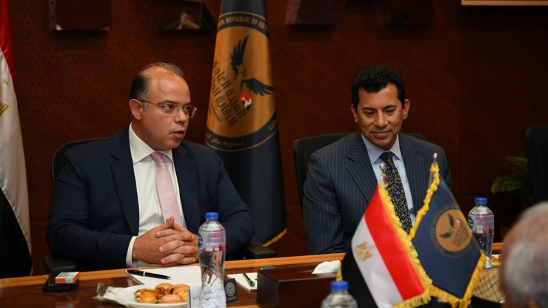 فريد وصبحي يشهدان