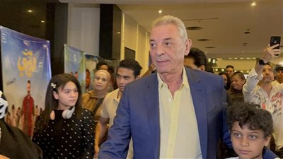 محمود حميدة: لولا وجود شيماء سيف في فيلم مطرح مطروح مكنتش عملته (فيديو) 