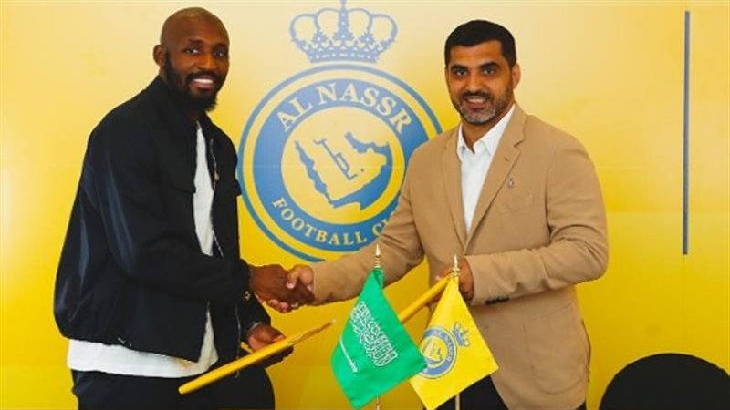 النصر السعودي يضم