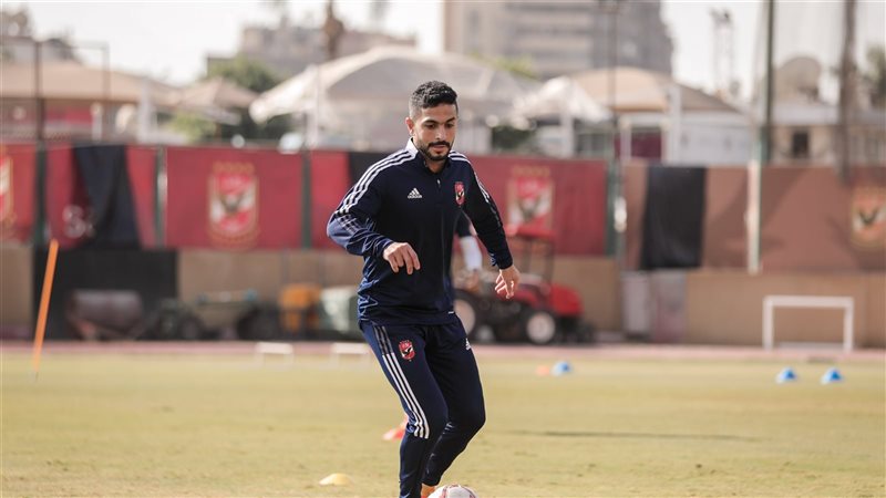 أيمن أشرف، فيتو