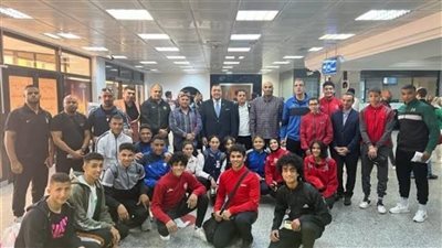 وزير الشباب والرياضة ينهي أزمة إفلاس بعثة منتخب المصارعة في المجر