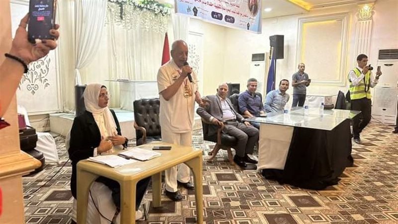 ندوة تثقيفية احتفالًا