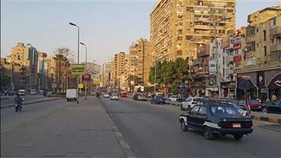 سيولة مرورية بشوارع القاهرة وأعلى كوبري أكتوبر (فيديو)