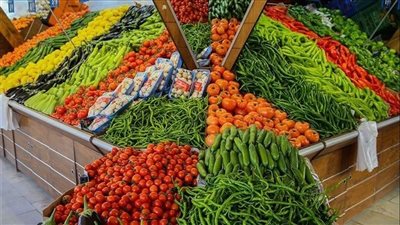 أسعار الخضروات في الهايبرات والسلاسل التجارية (صور)