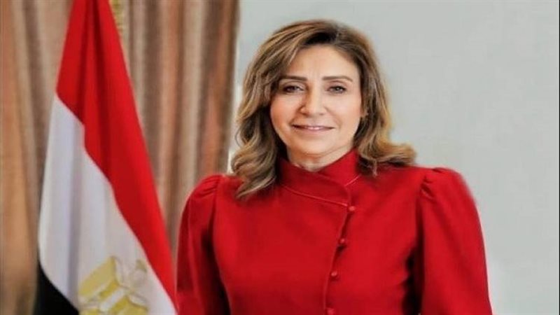 الدكتورة نيفين الكيلاني