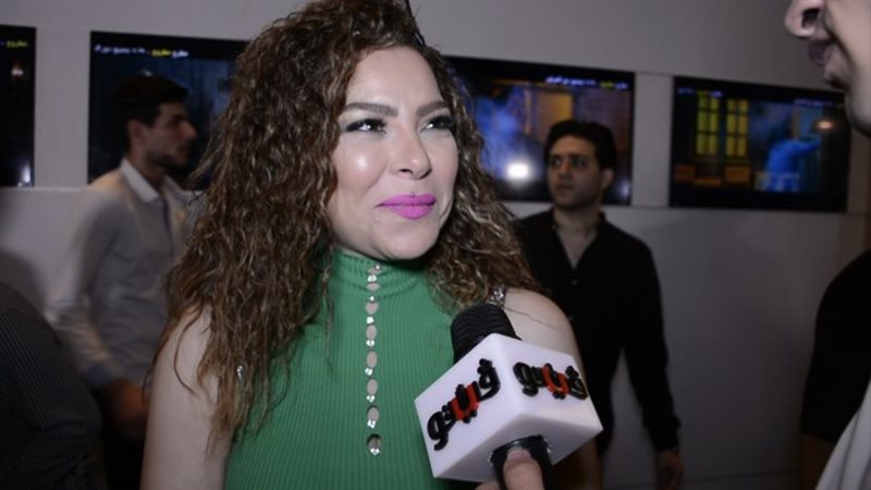 ألفت عمر، فيتو 