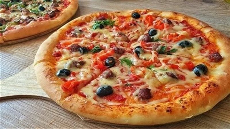 بيتزا بالفراخ، فيتو