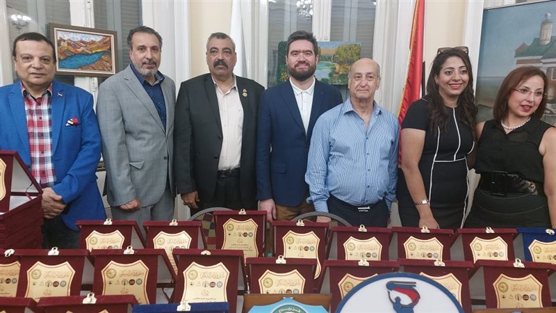 المركز الروسي، فيتو