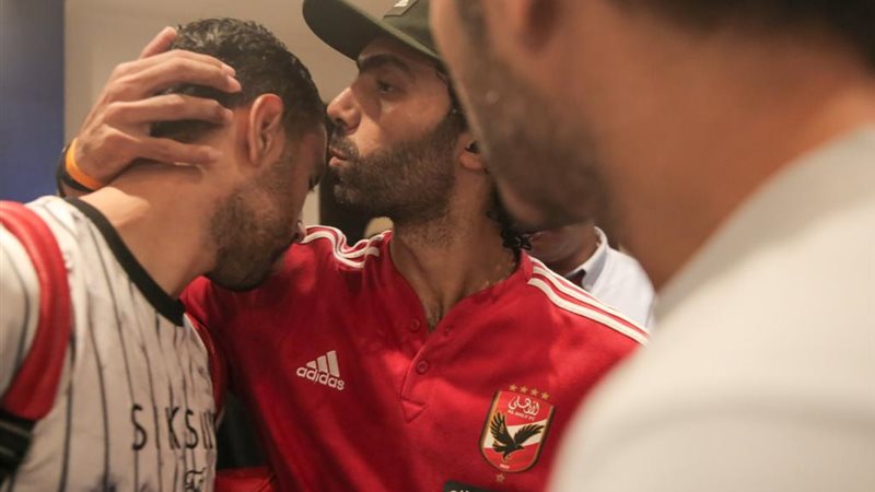 حسين الشحات يعتذر