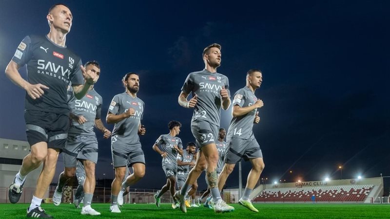 لاعبي نادي الهلال