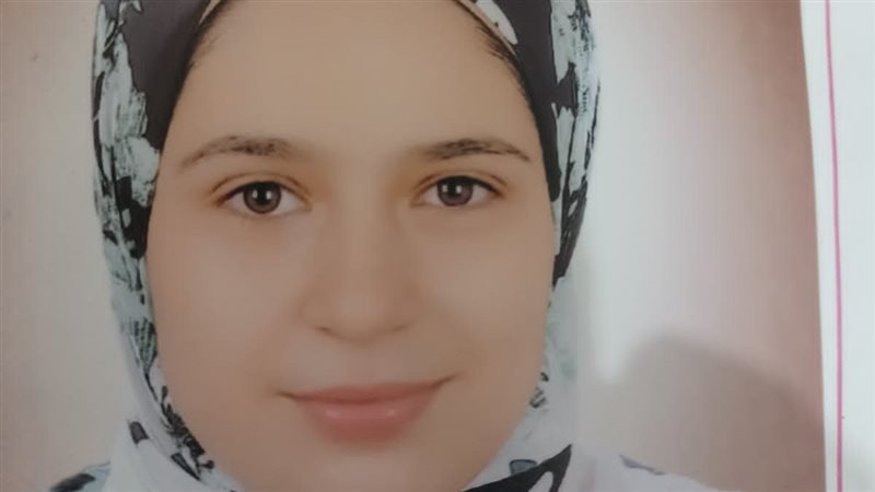 الطالبة هاجر بنت