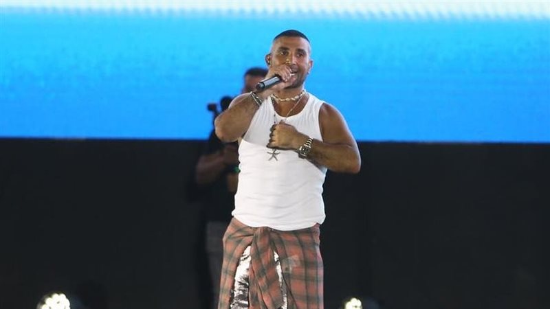 أحمد سعد، فيتو