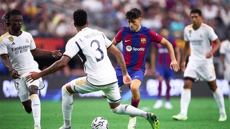 ريال مدريد وبرشلونة،