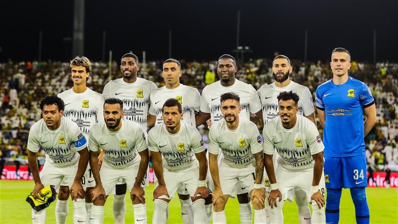 اتحاد جدة يغري نجم