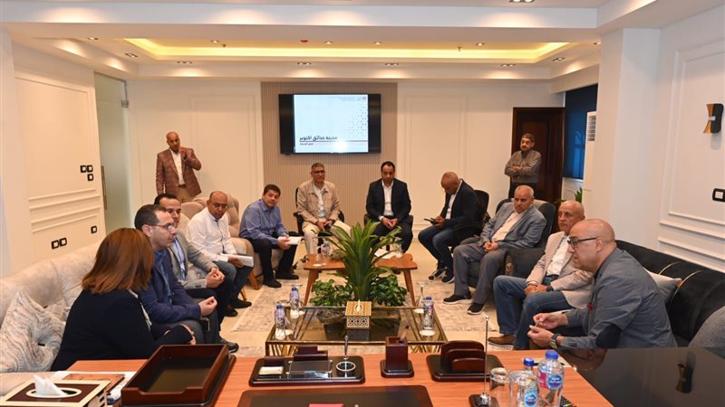 اجتماع د. عاصم الجزار