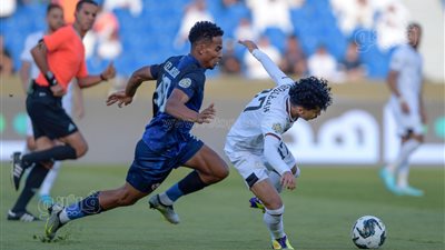 الشباب يفوز على الزمالك بهدف نظيف ويتصدر المجموعة الثالثة بشكل مؤقت 