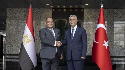 تركيا تعلن عن تبادل تجاري مع مصر بقيمة 15 مليار دولار خلال خمسة أعوام