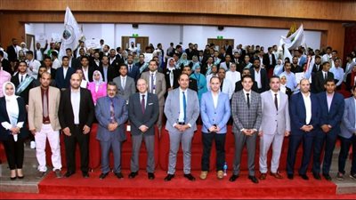 القباج توجه باستثمار طاقات الشباب من طلاب الجامعات التكنولوجية