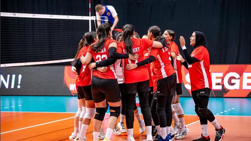 منتخب الشابات للكرة