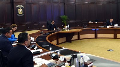بدء اجتماع مجلس الوزراء برئاسة مدبولي بمقر الحكومة في العلمين الجديدة 