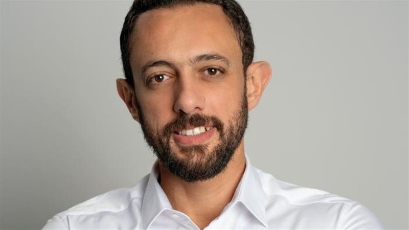 مصطفى بدر، فيتو
