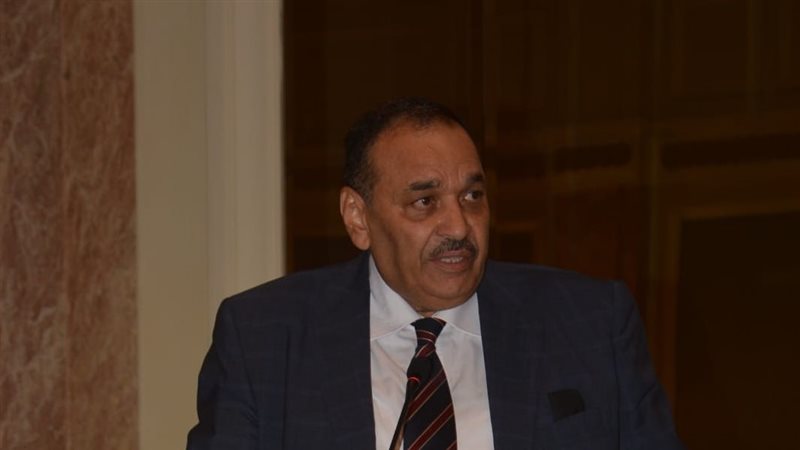 الدكتور فايز الضباعنى
